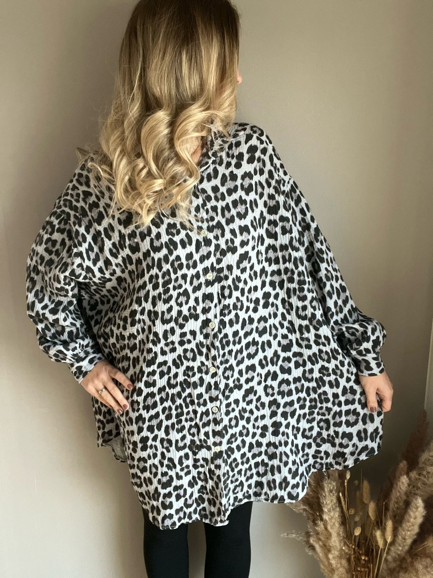 Musselin Oversize Bluse „LeoLiebe“